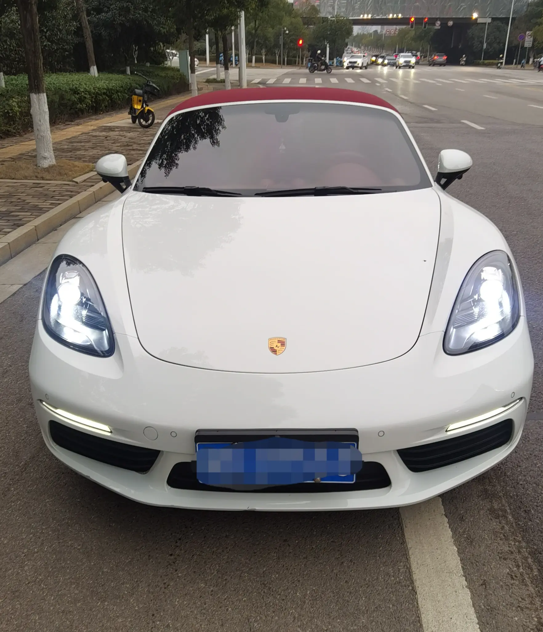 Porsche 718  из Китая