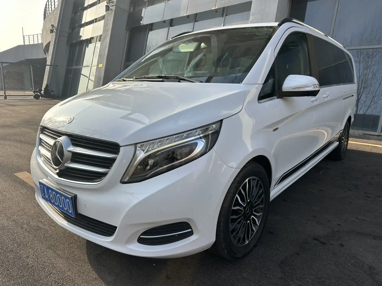Mercedes-Benz Mercedes Benz V Class  из Китая