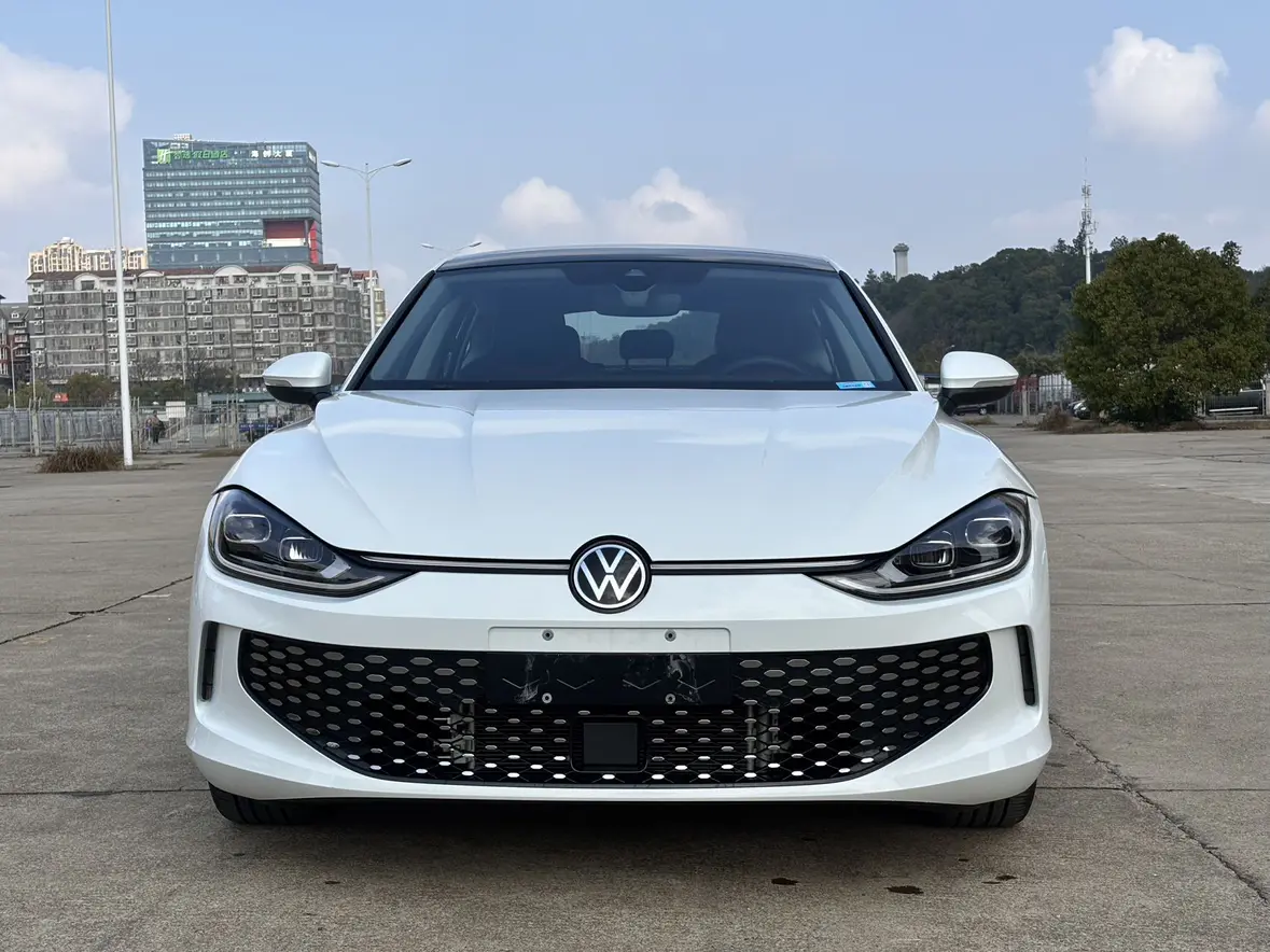 Volkswagen Lamando (Lingdu)  из Китая