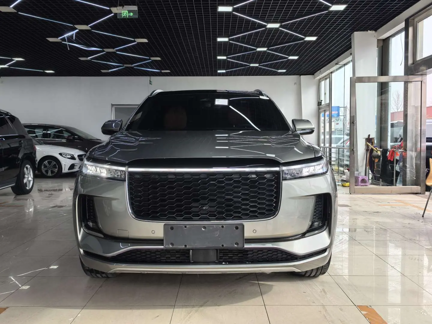 Li ONE (Ideal ONE)  из Китая