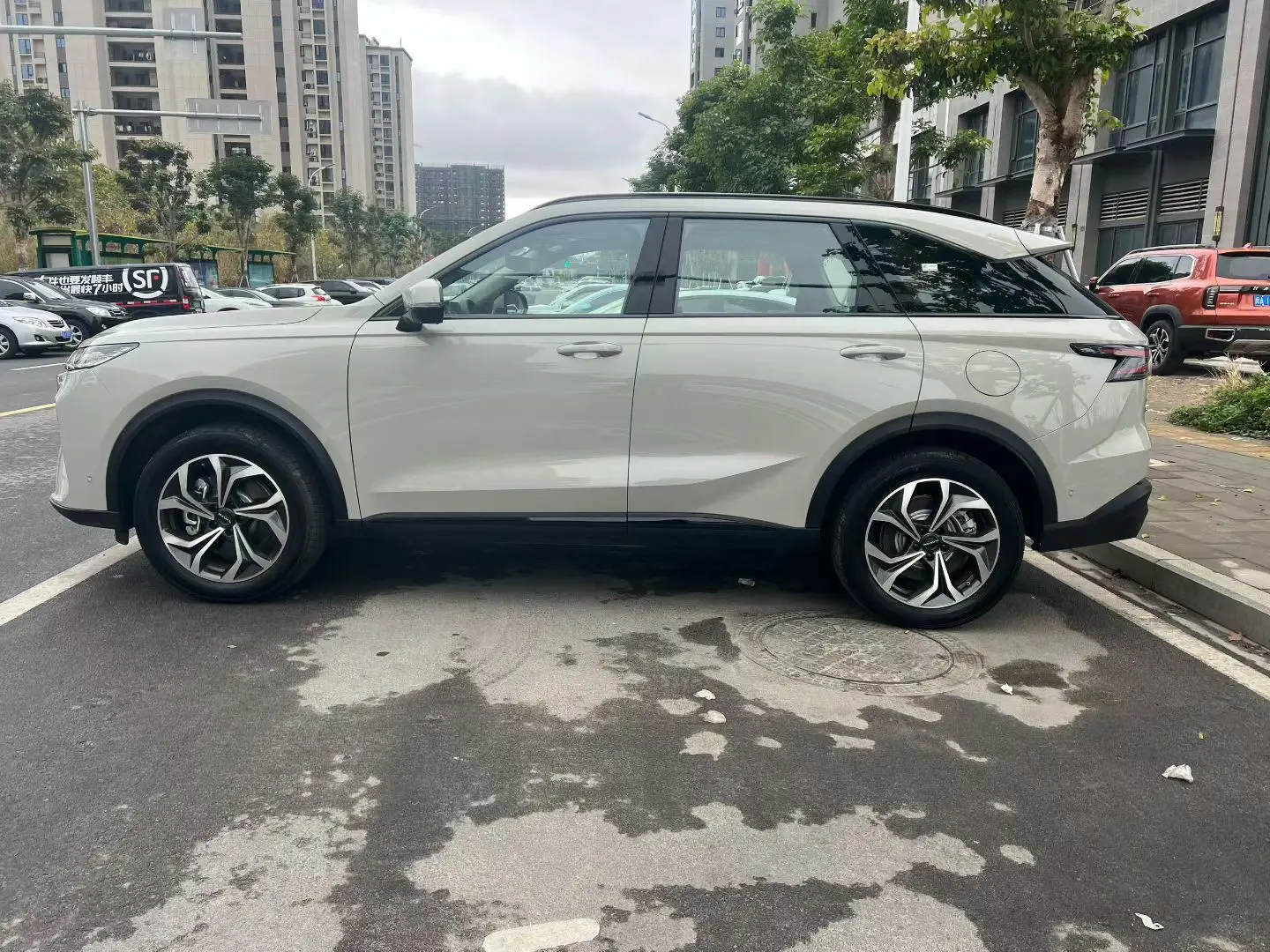 Haval Xiaolong MAX  из Китая