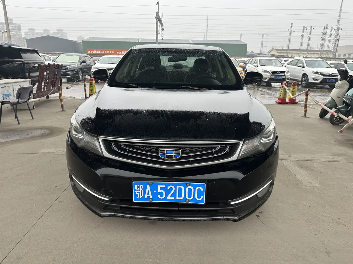 Geely Emgrand GL  из Китая