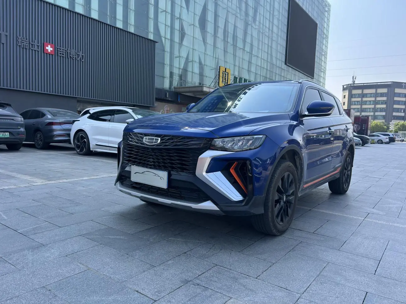 Geely Atlas (Boyue)  из Китая