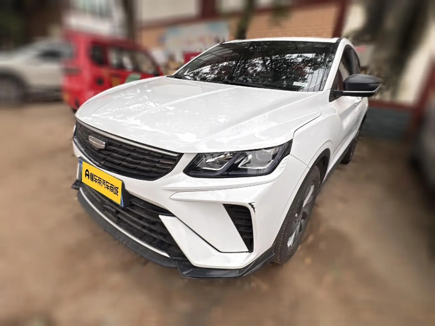 Geely Coolray SX11 (Binyue)  из Китая