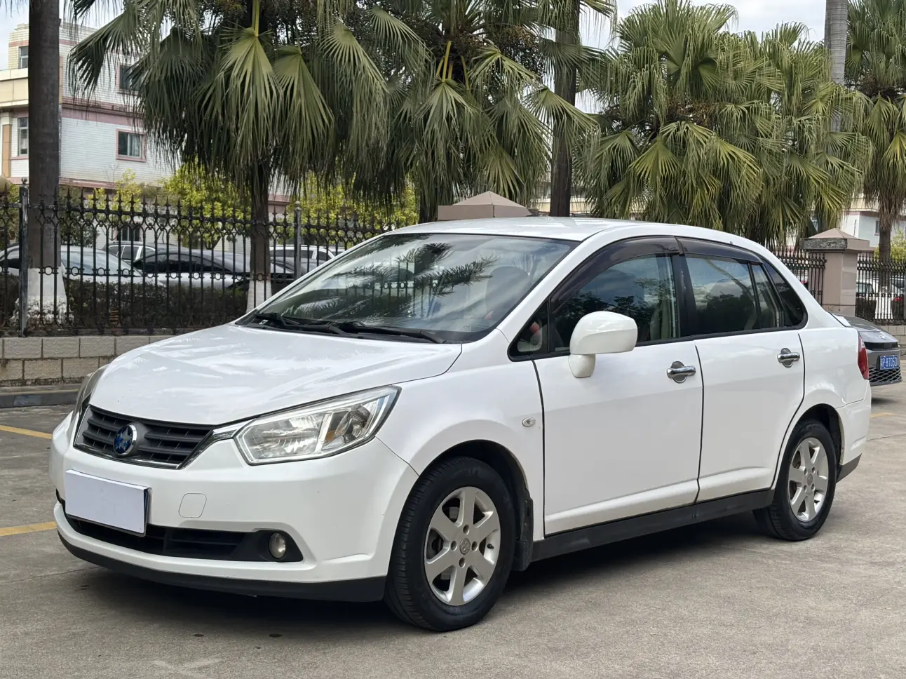 Kai Chen Venucia D50