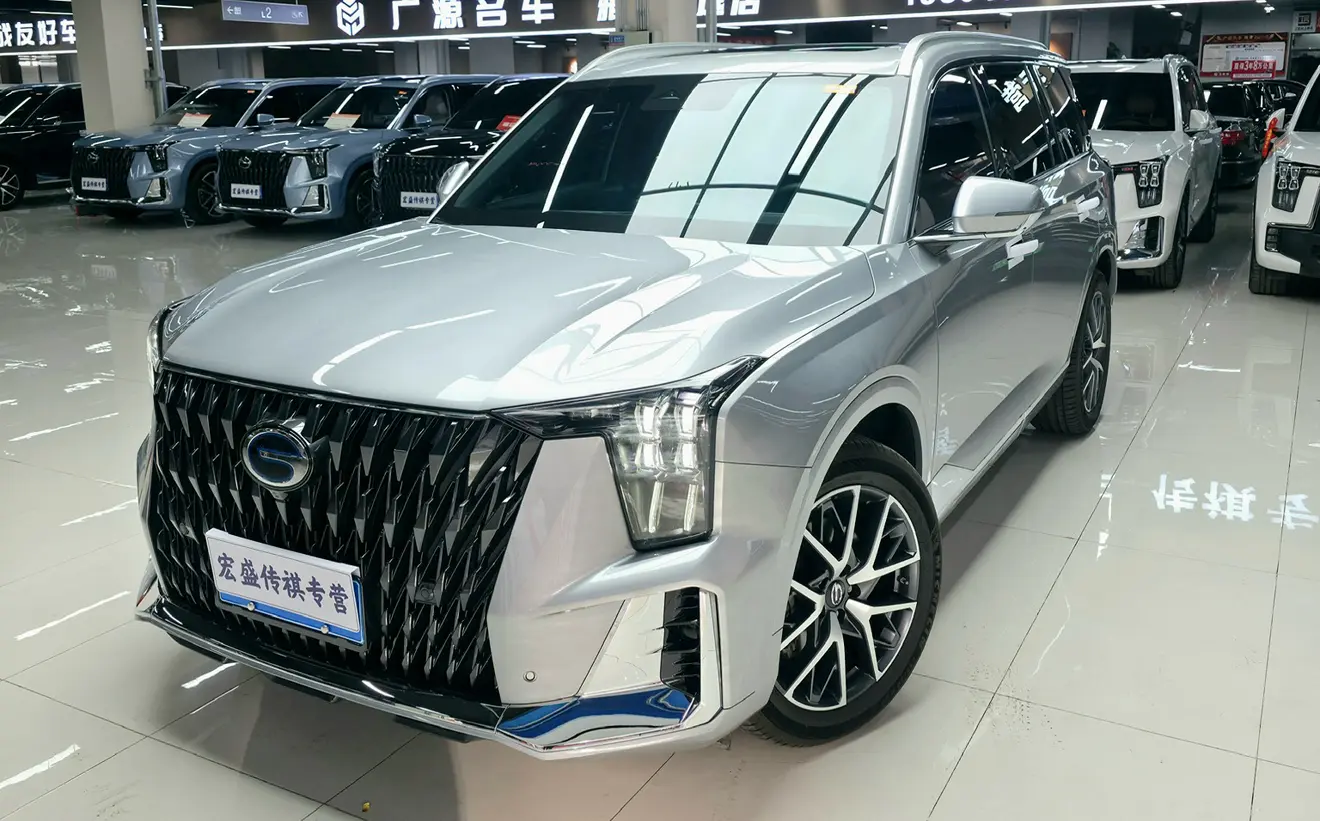 GAC Trumpchi GS8  из Китая