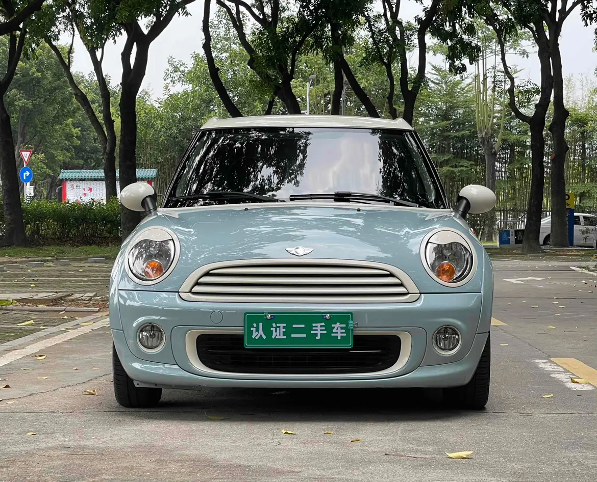 MINI CLUBMAN  из Китая