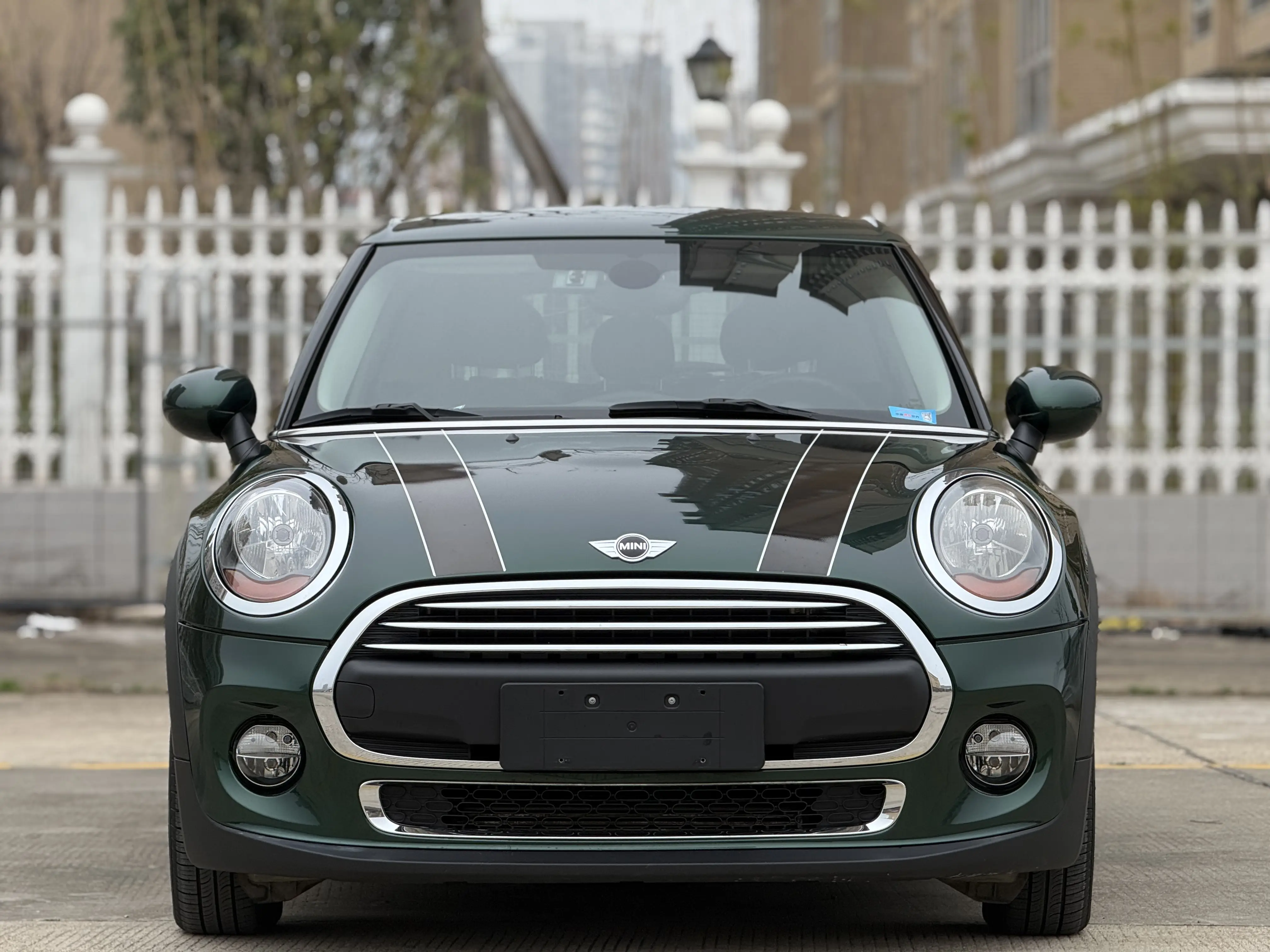 MINI 