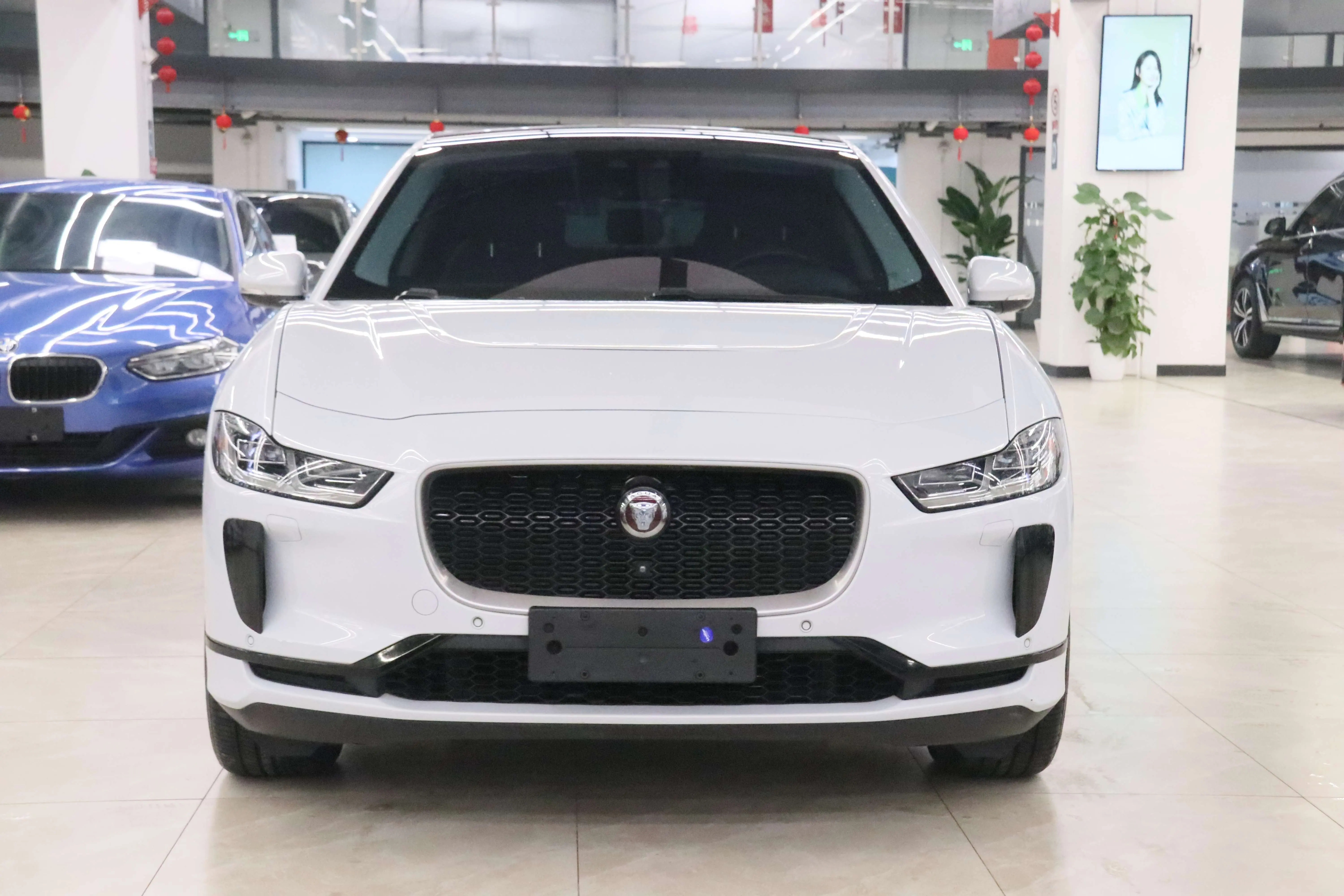 Jaguar I-PACE  из Китая