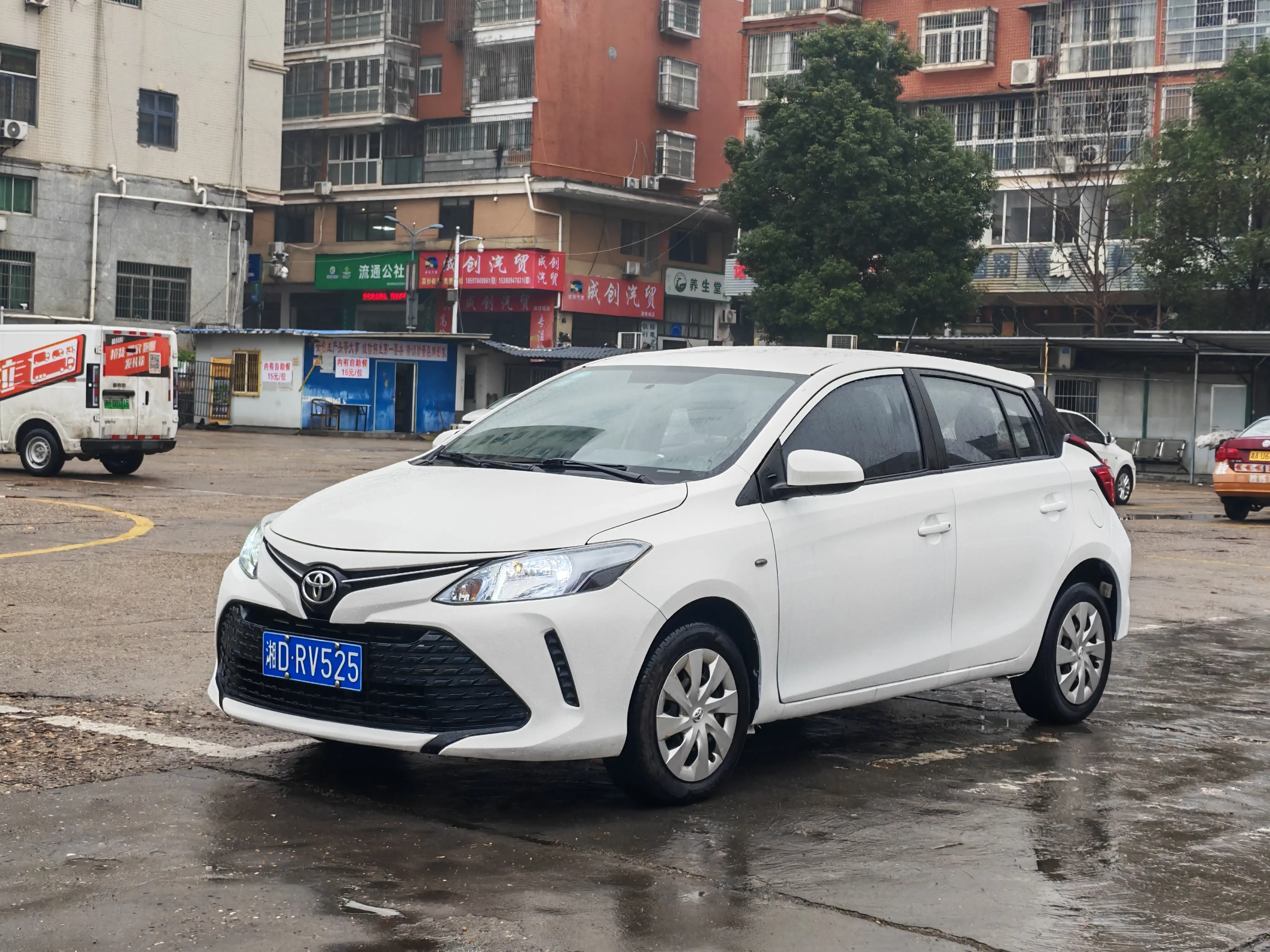 Toyota Vios FS  из Китая