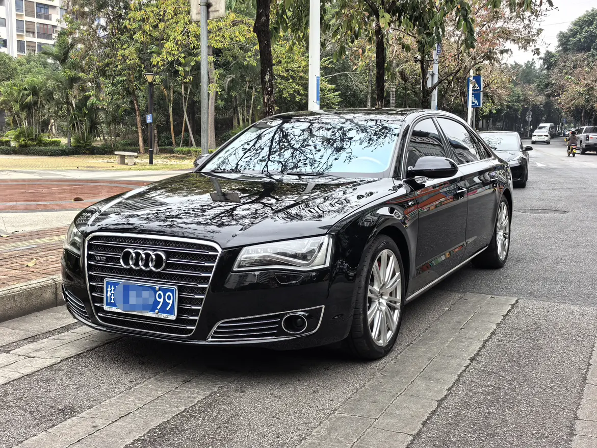 Audi A8