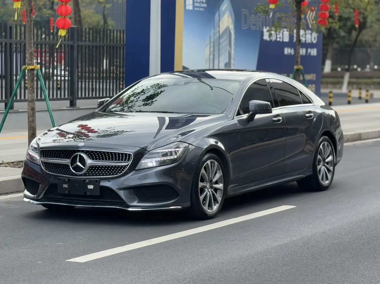 Mercedes-Benz Mercedes Benz CLS  из Китая