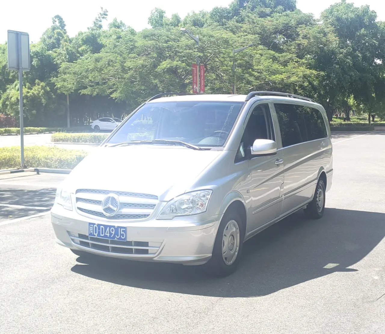 Mercedes-Benz Vito  из Китая