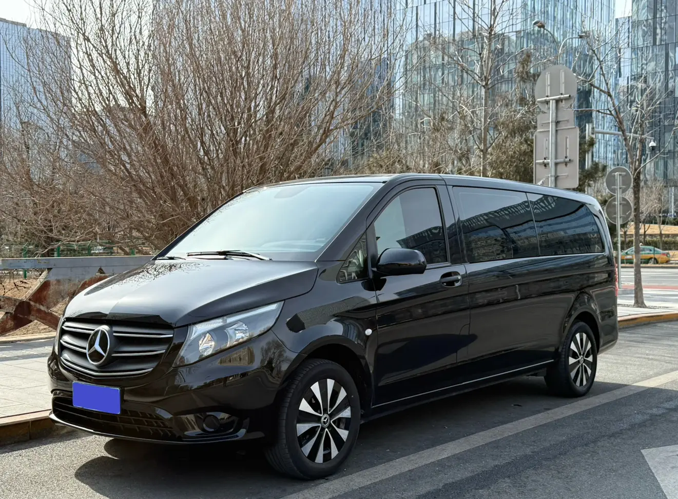 Mercedes-Benz Vito  из Китая