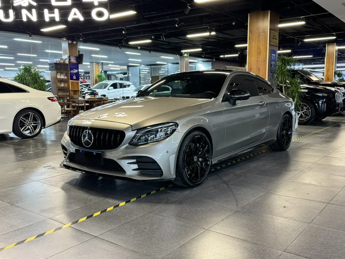 Mercedes-Benz C-Class AMG  из Китая