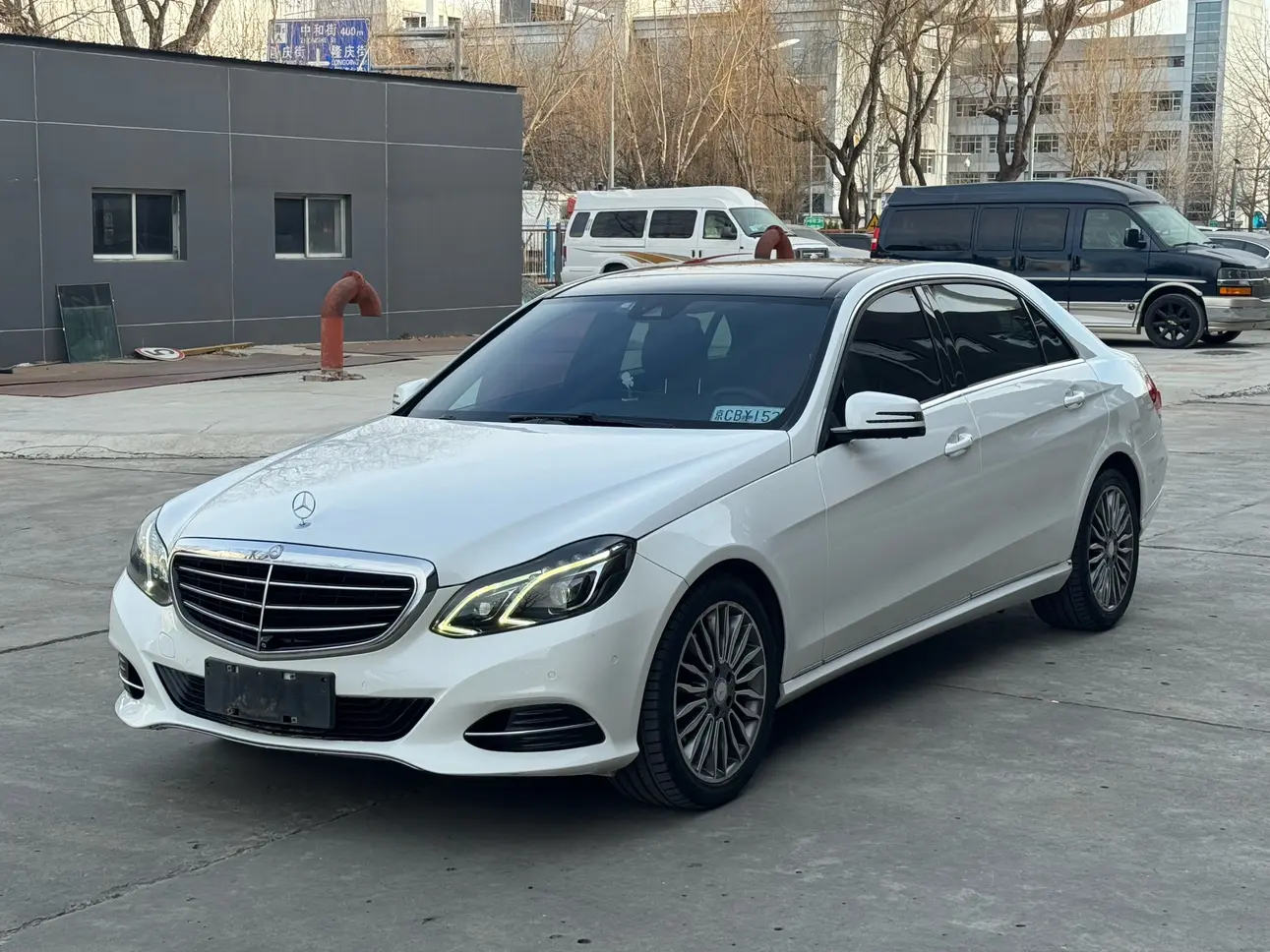 Mercedes-Benz E-Class  из Китая