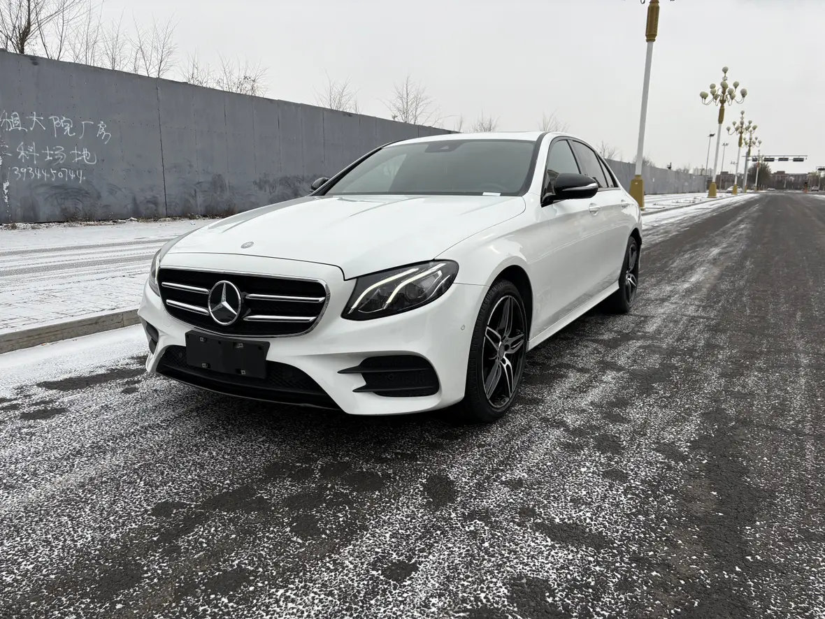 Mercedes-Benz E-Class  из Китая