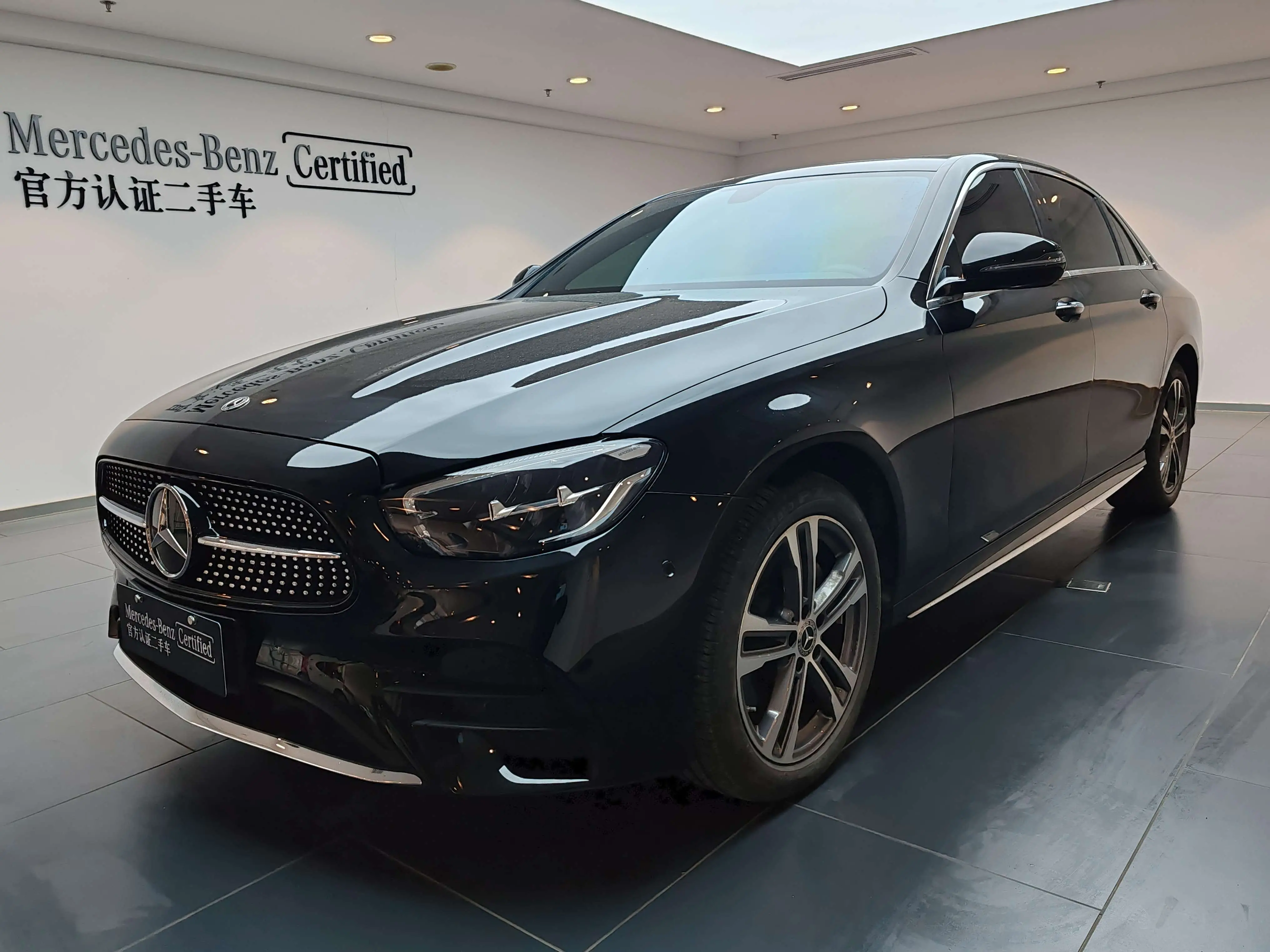 Mercedes-Benz E-Class  из Китая