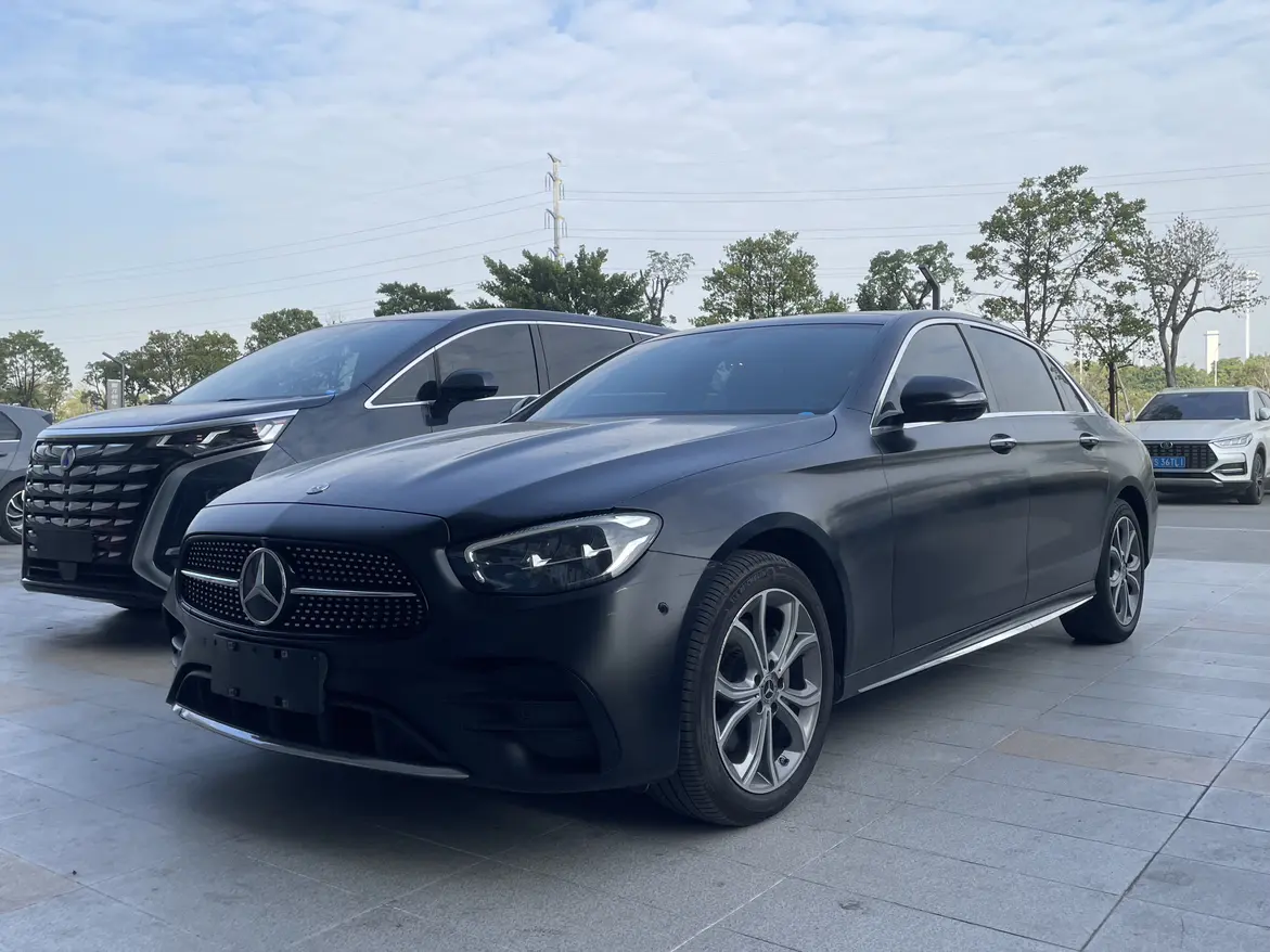 Mercedes-Benz E-Class  из Китая
