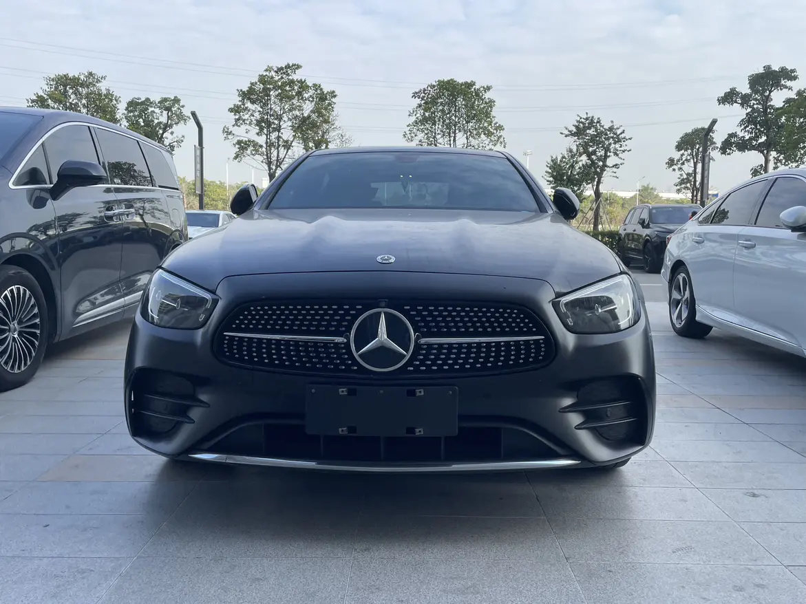 Mercedes-Benz E-Class  из Китая