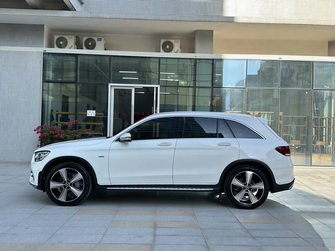 Mercedes-Benz GLC  из Китая