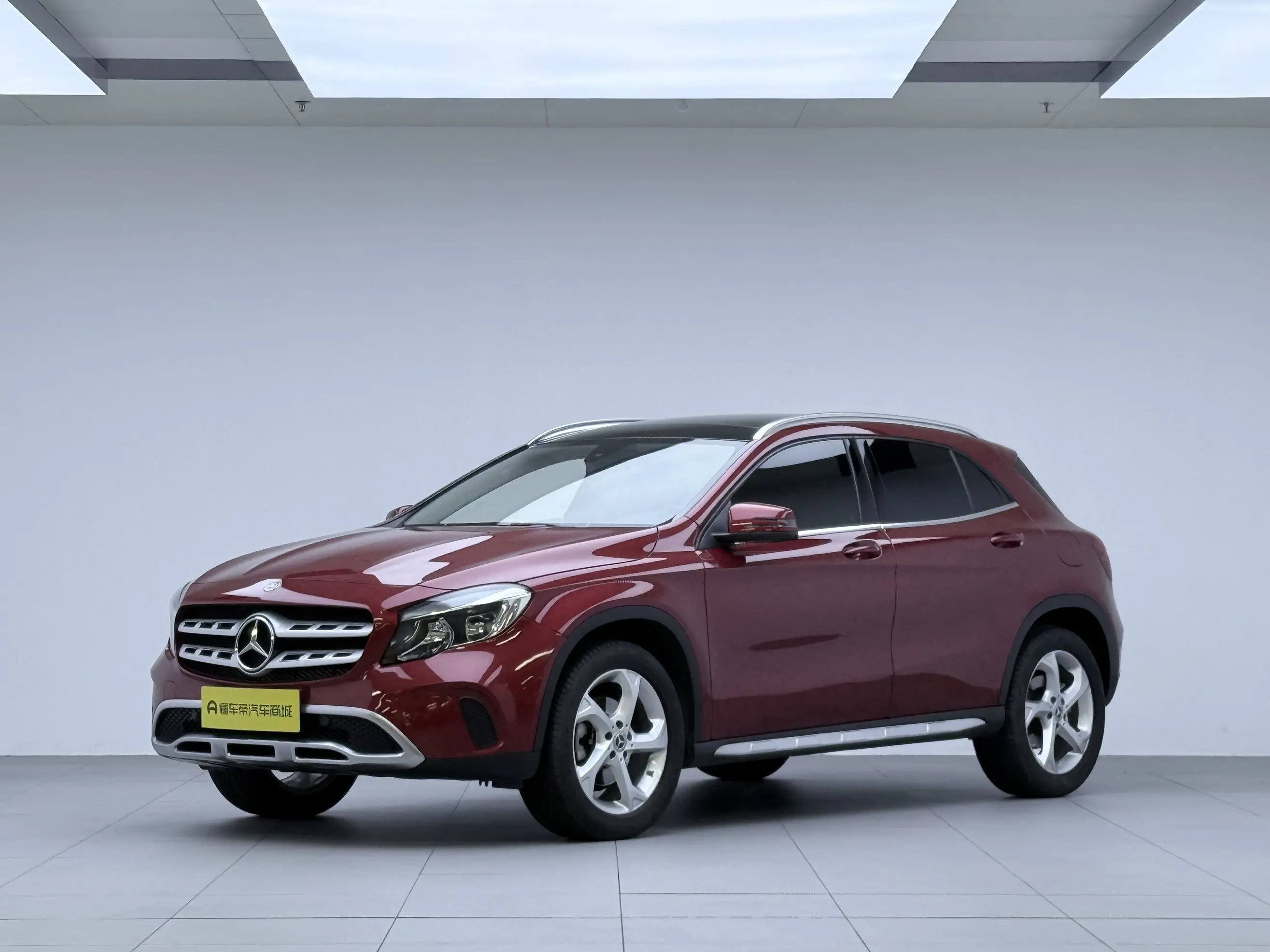 Mercedes-Benz GLA  из Китая
