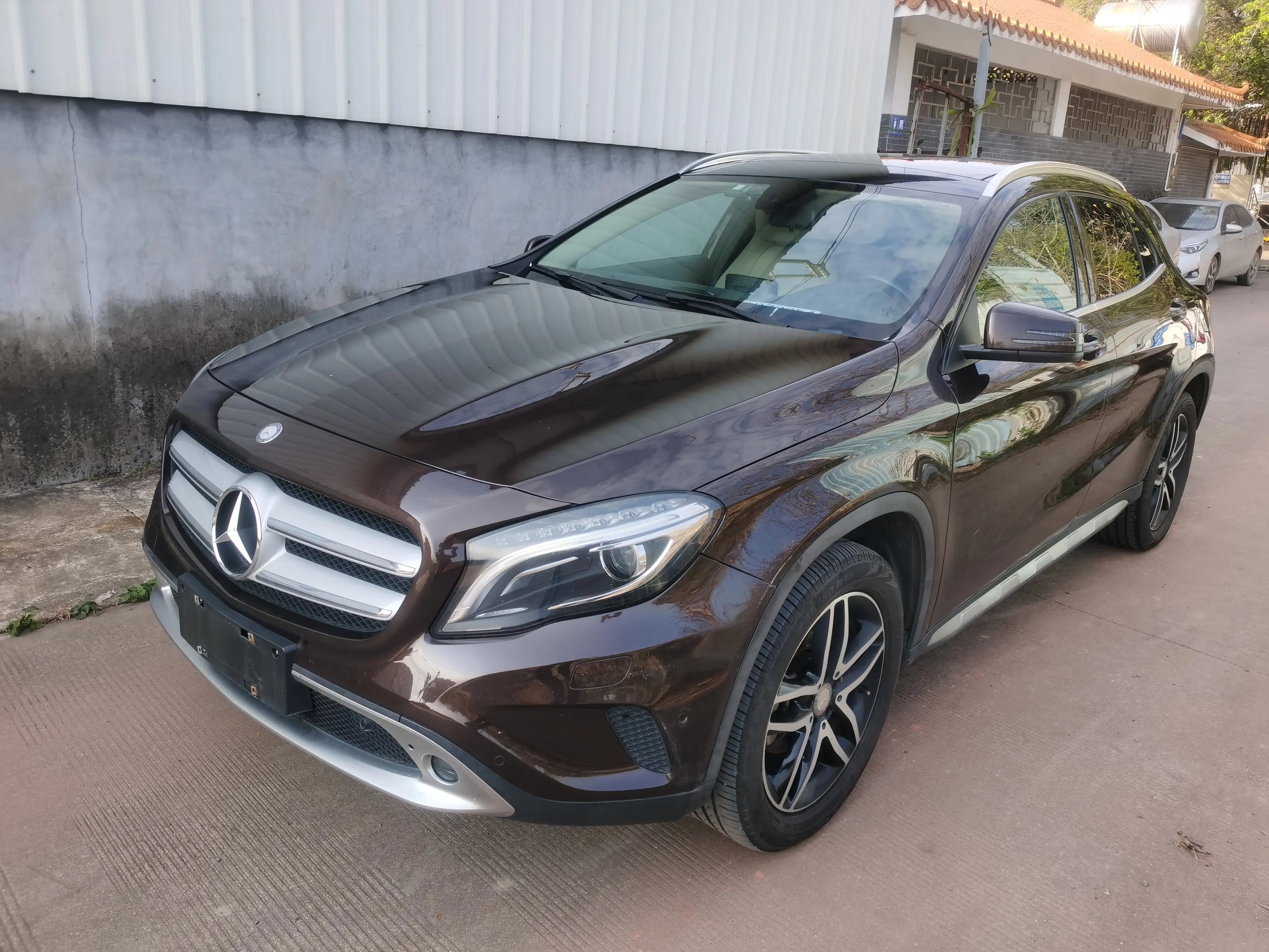 Mercedes-Benz GLA  из Китая