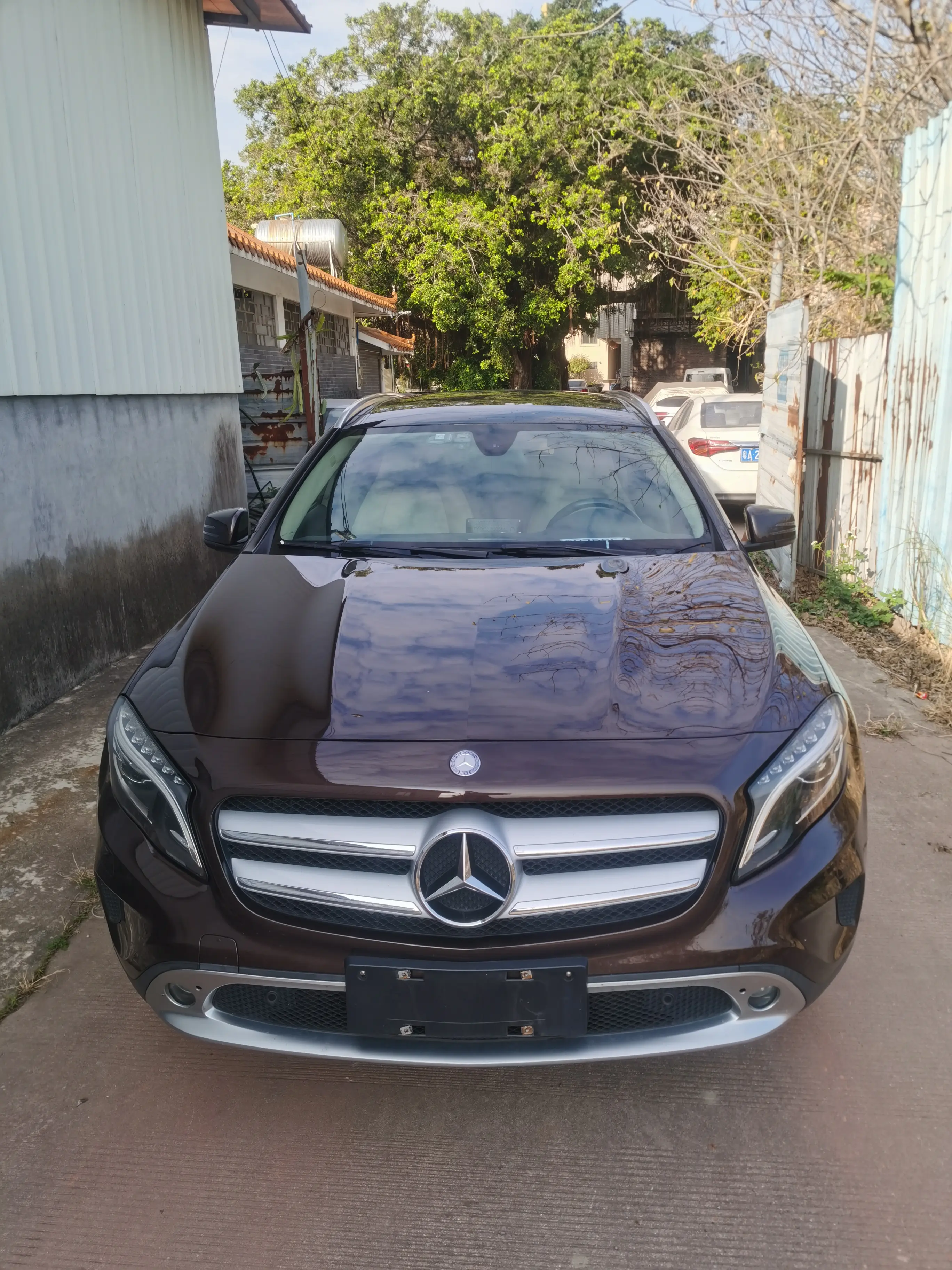 Mercedes-Benz GLA  из Китая