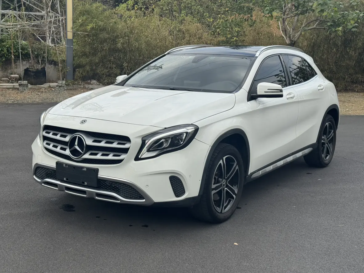 Mercedes-Benz GLA  из Китая