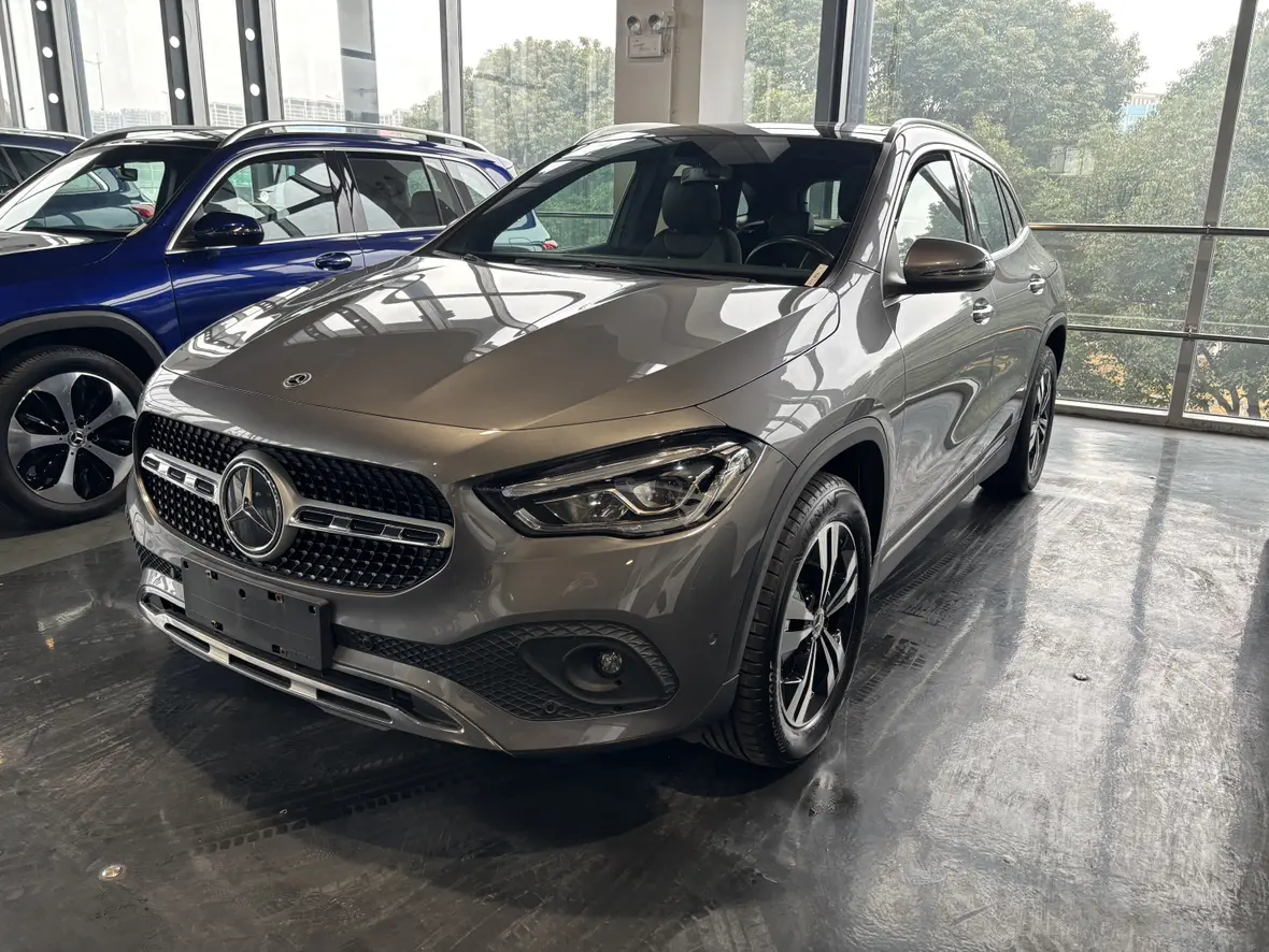 Mercedes-Benz GLA  из Китая