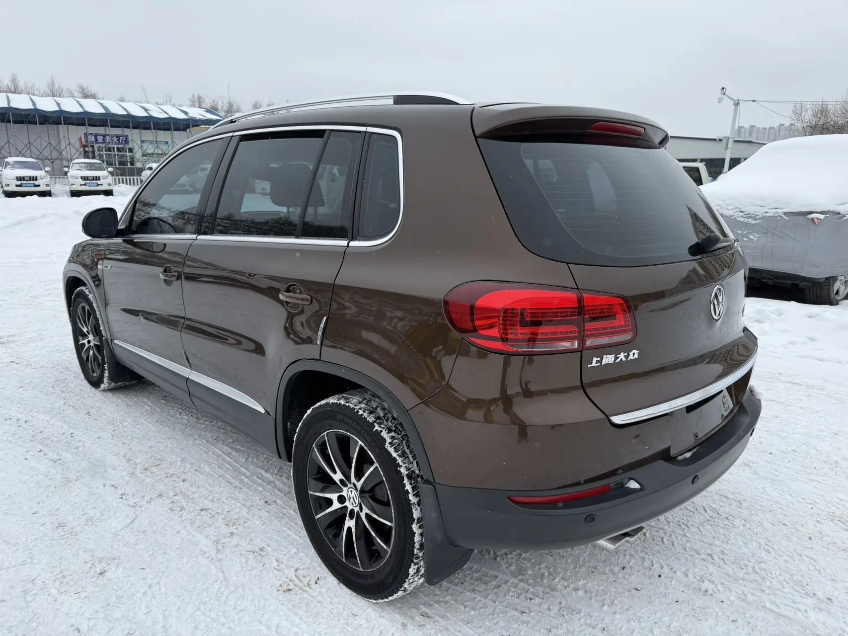 Volkswagen Tiguan (Tharu)  из Китая