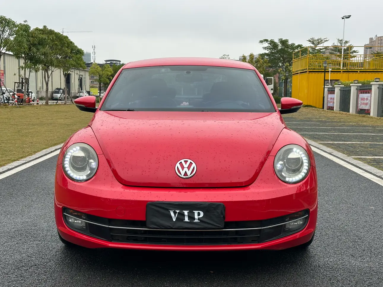 Volkswagen Beetle  из Китая