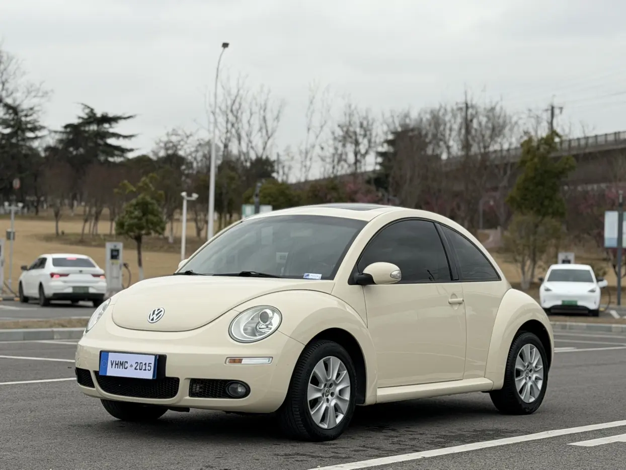 Volkswagen Beetle  из Китая