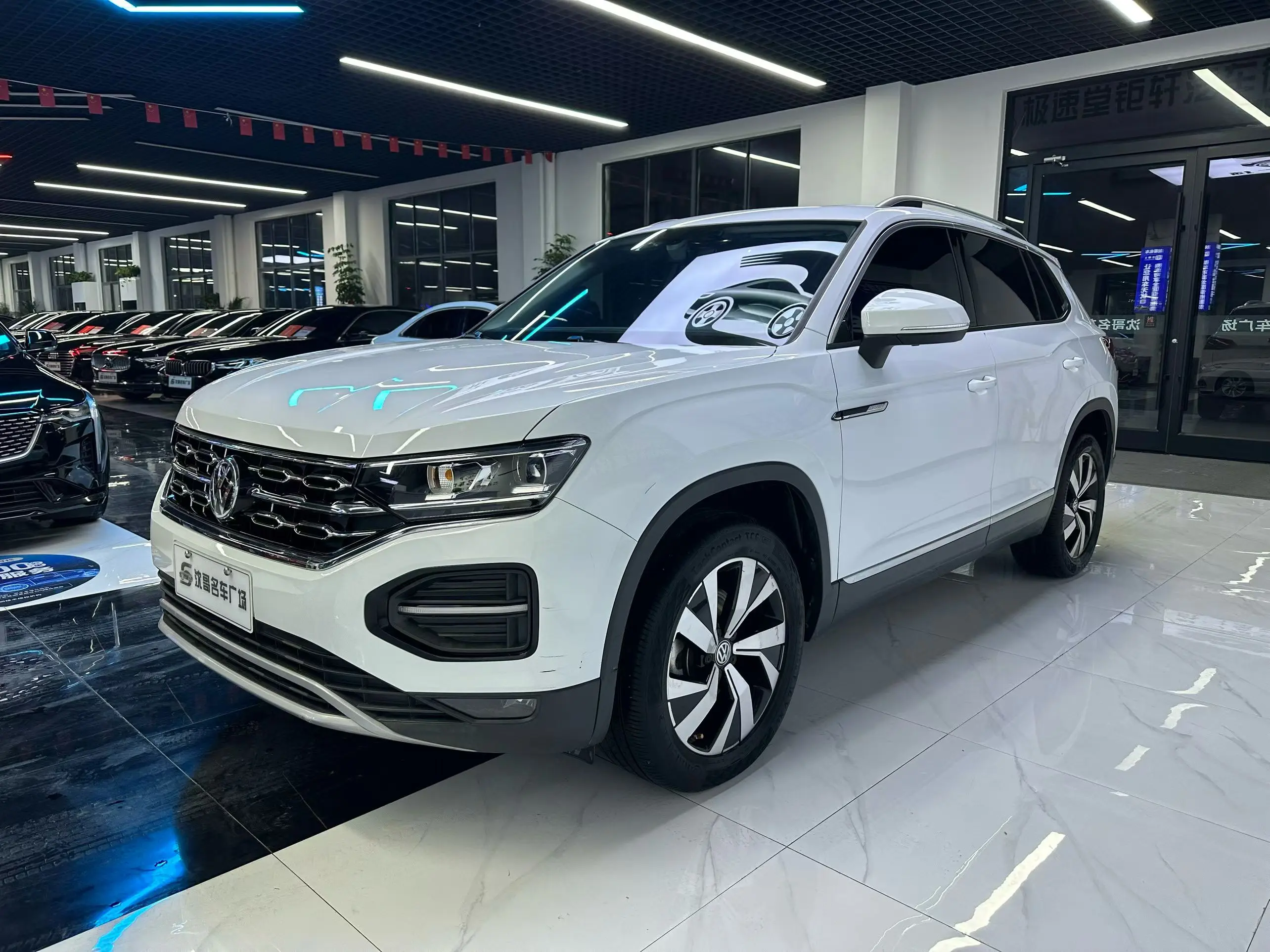 Volkswagen Tayron  из Китая