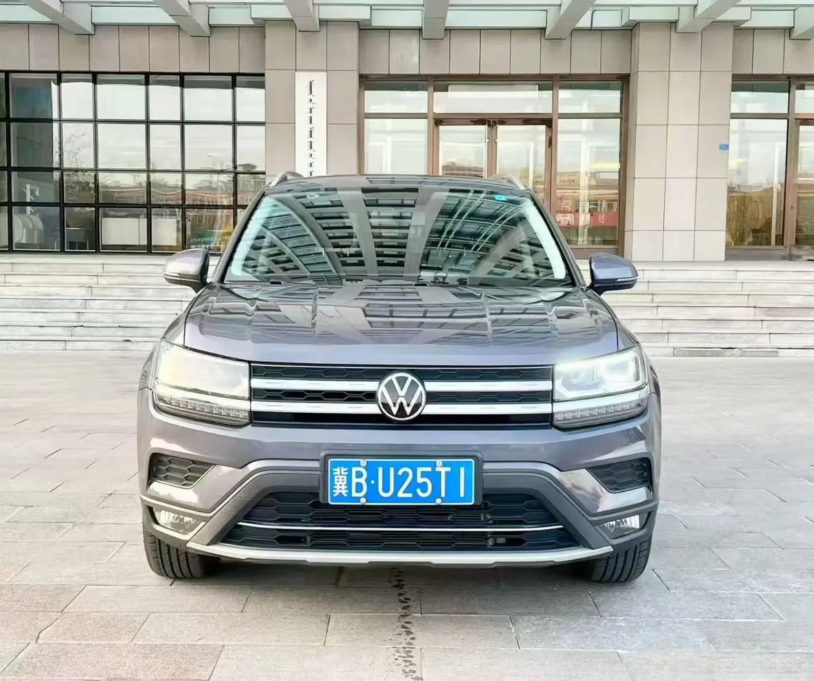Volkswagen Tharu  из Китая