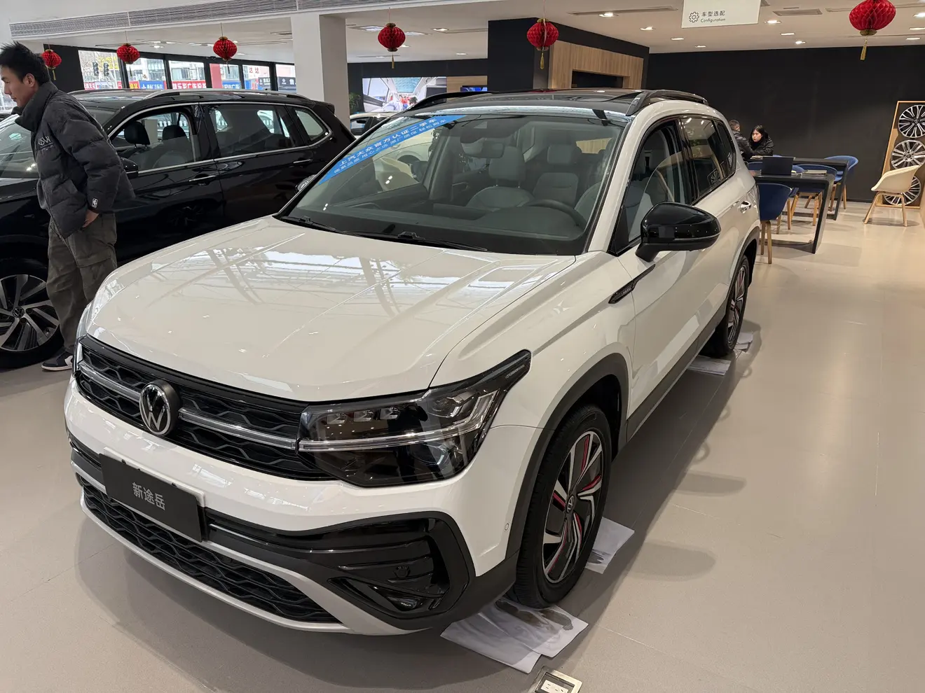 Volkswagen Tharu  из Китая
