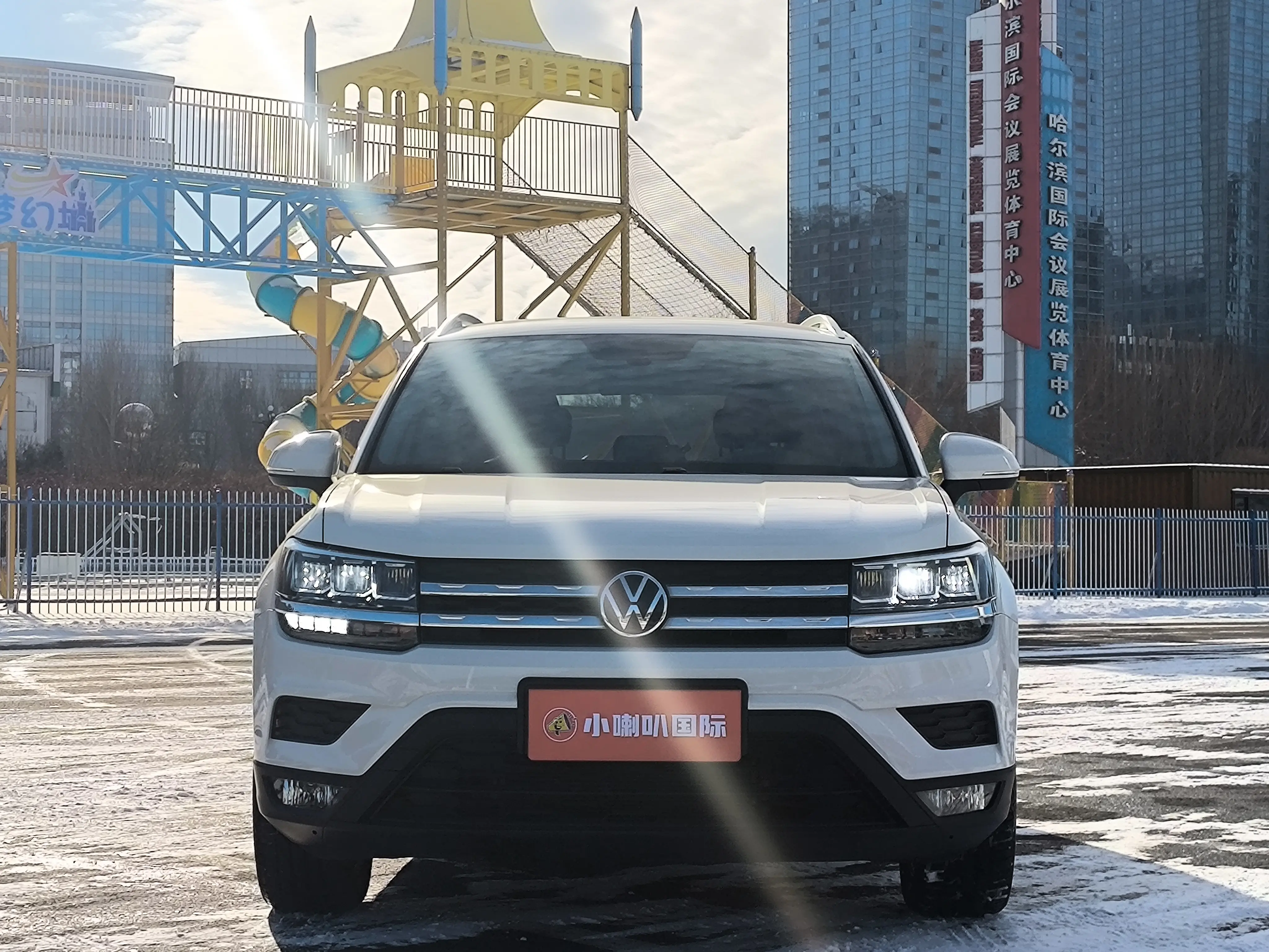 Volkswagen Tharu  из Китая
