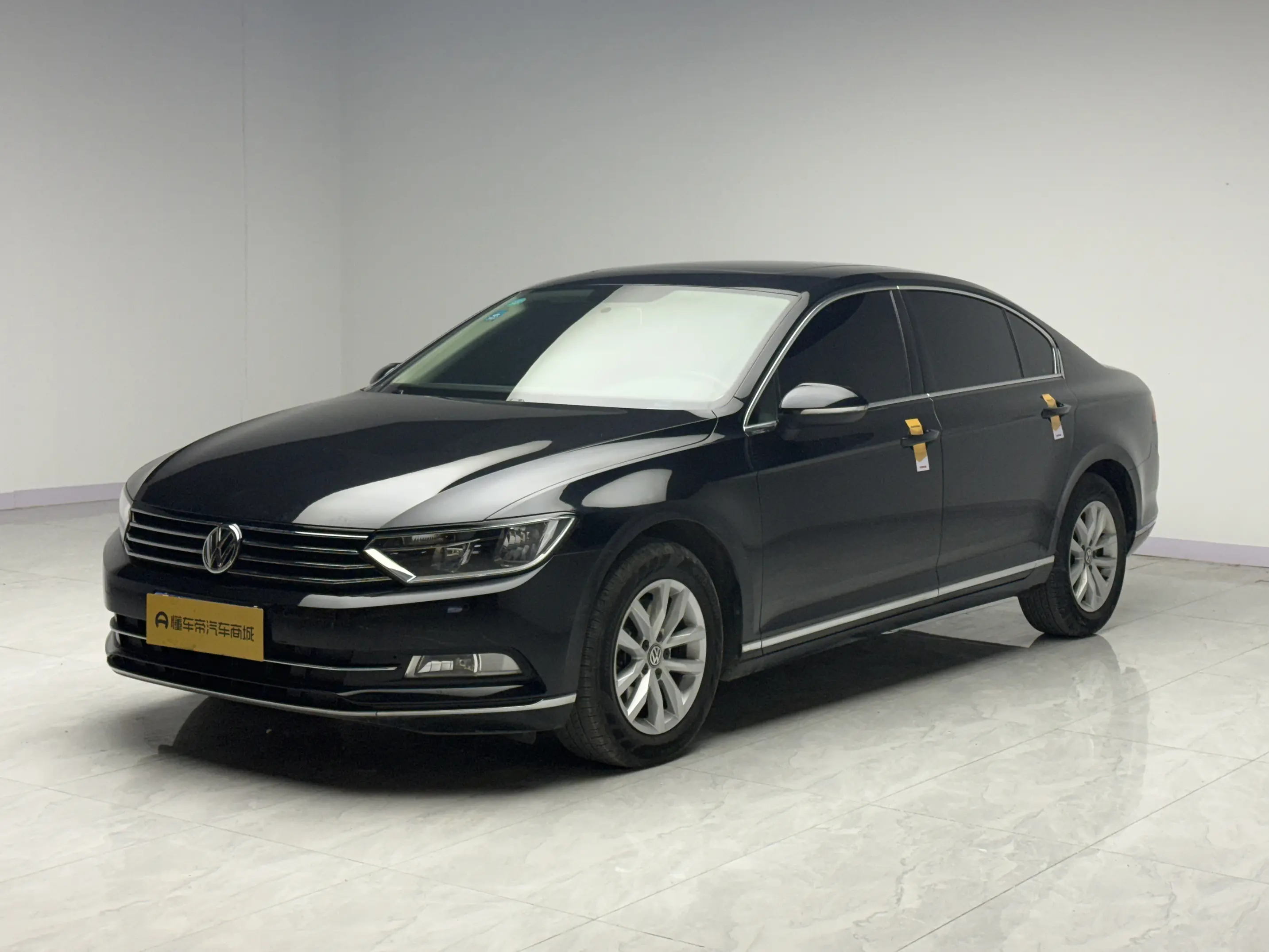 Volkswagen Magotan  из Китая