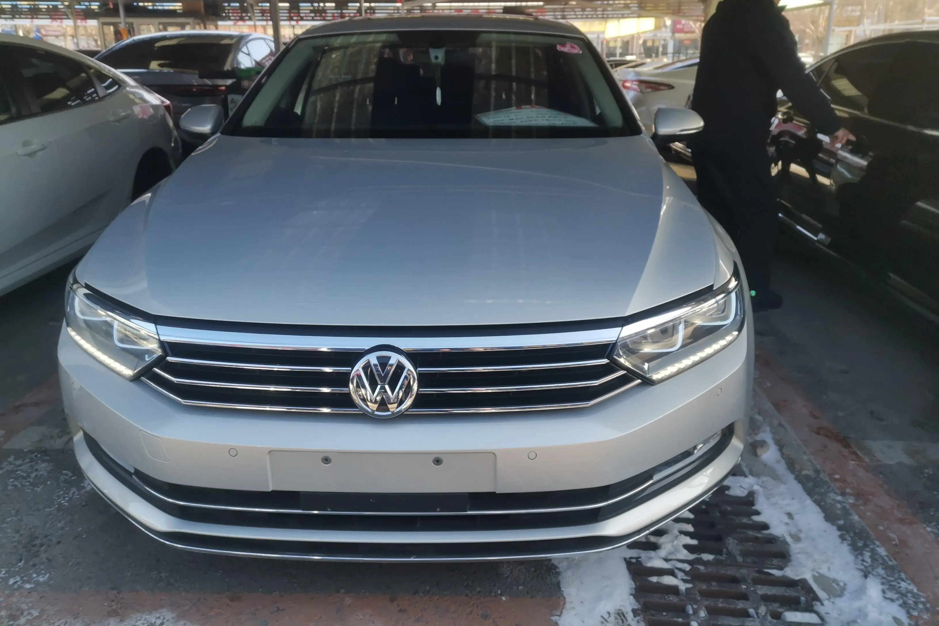 Volkswagen Magotan  из Китая