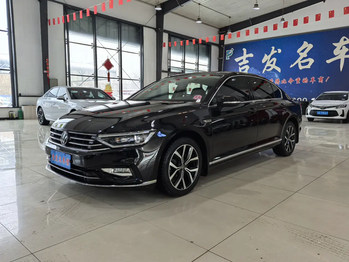 Volkswagen Magotan  из Китая