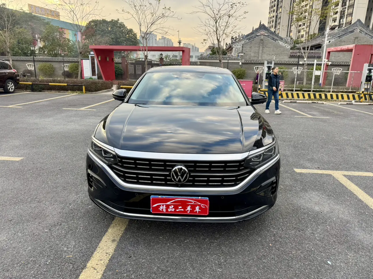 Volkswagen Passat  из Китая