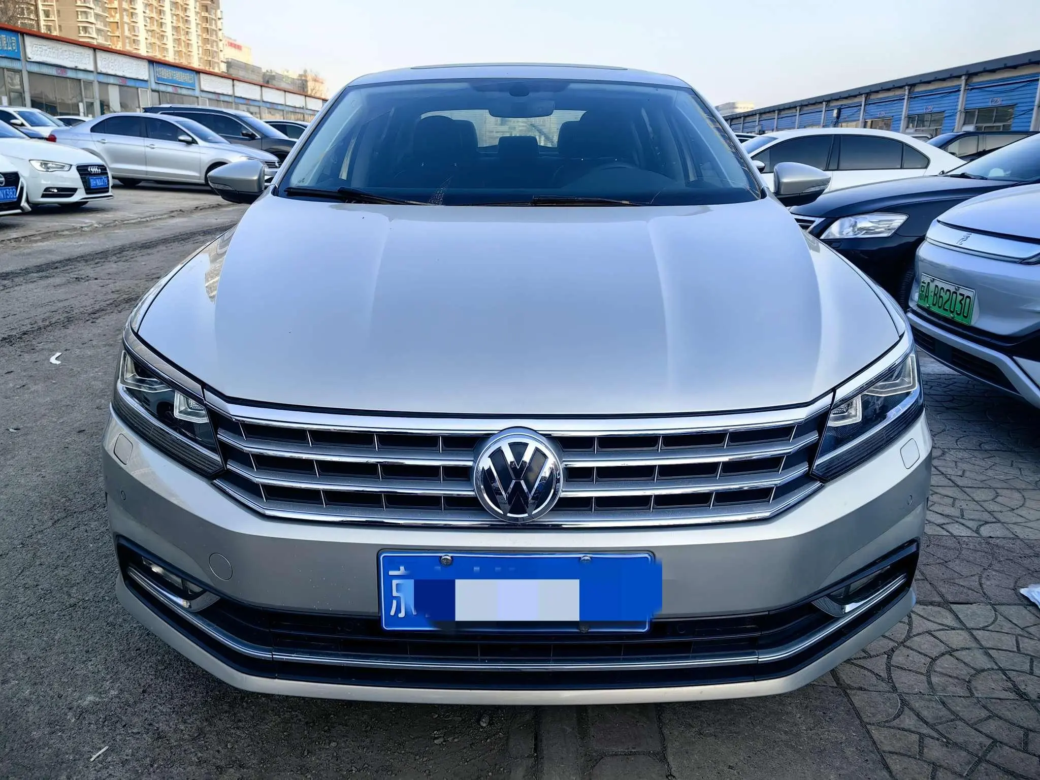 Volkswagen Passat  из Китая
