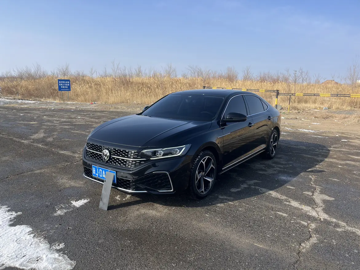 Volkswagen Passat  из Китая