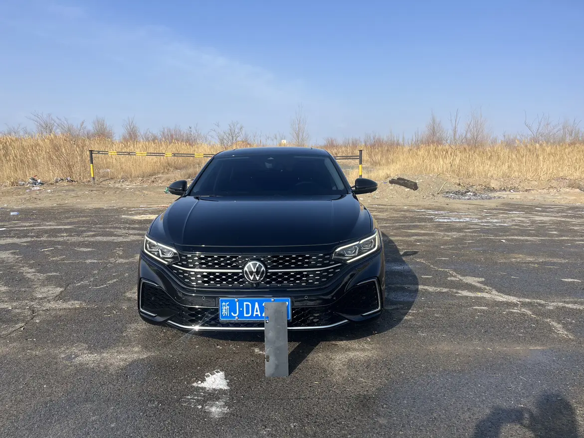 Volkswagen Passat  из Китая