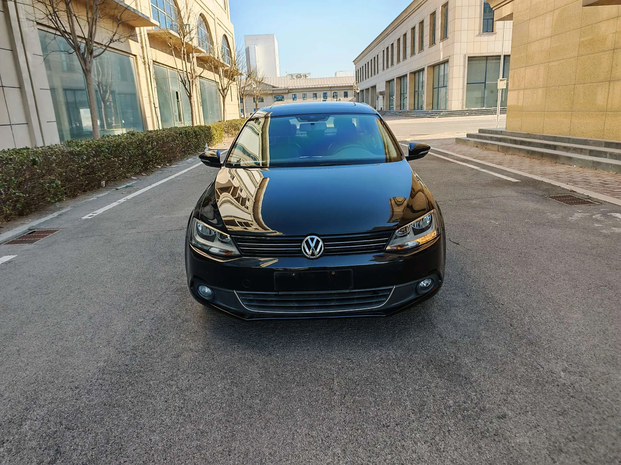 Volkswagen Sagitar  из Китая