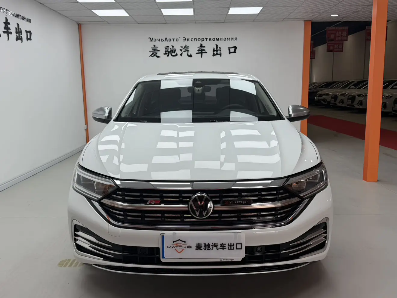 Volkswagen Sagitar  из Китая