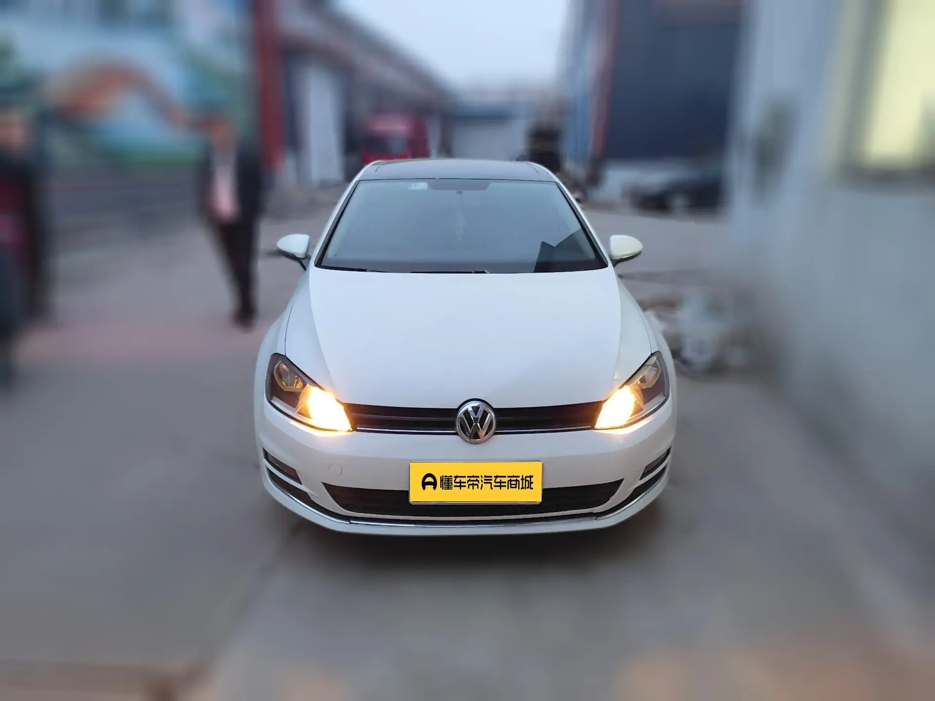 Volkswagen Golf  из Китая