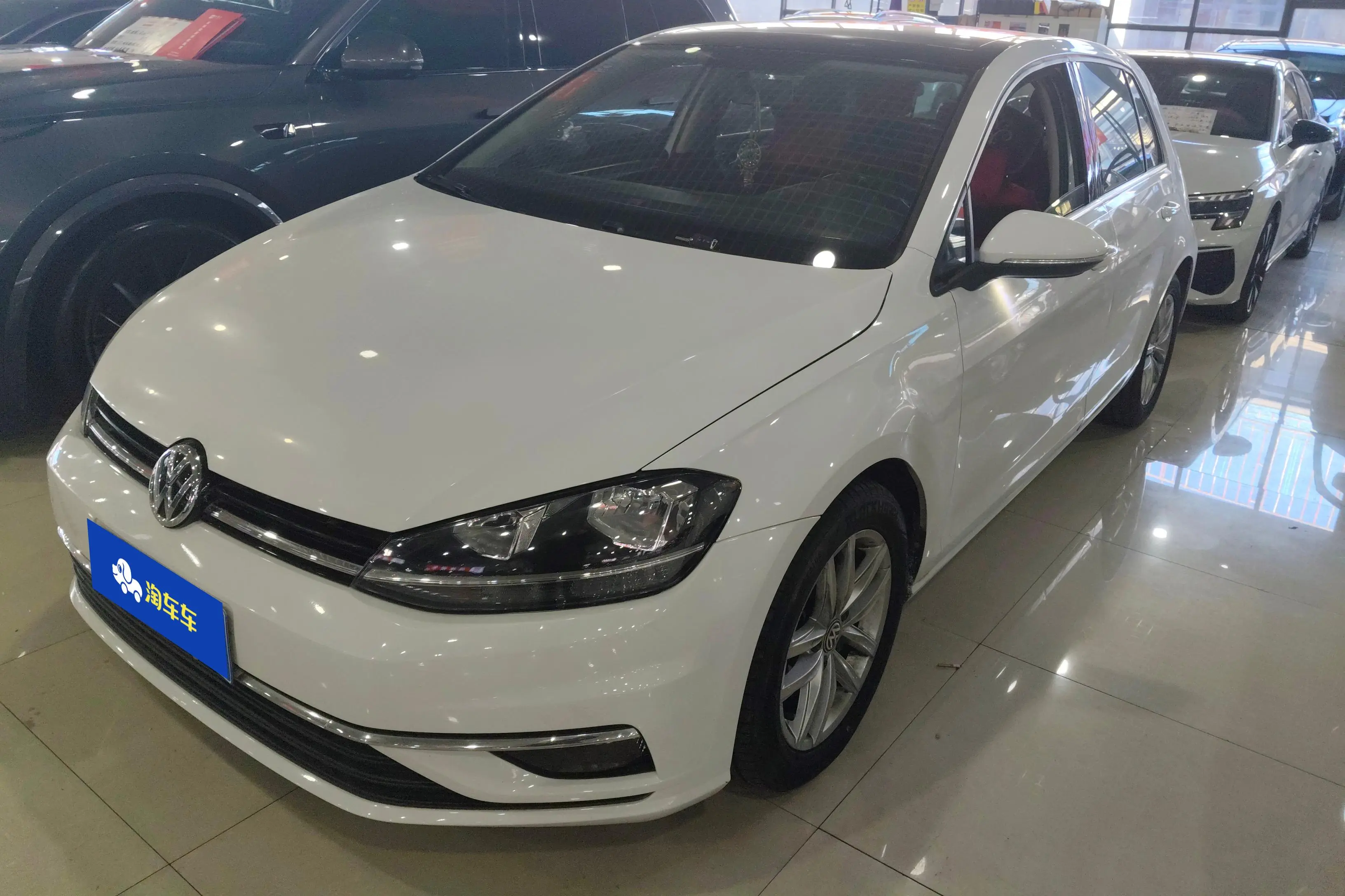 Volkswagen Golf  из Китая