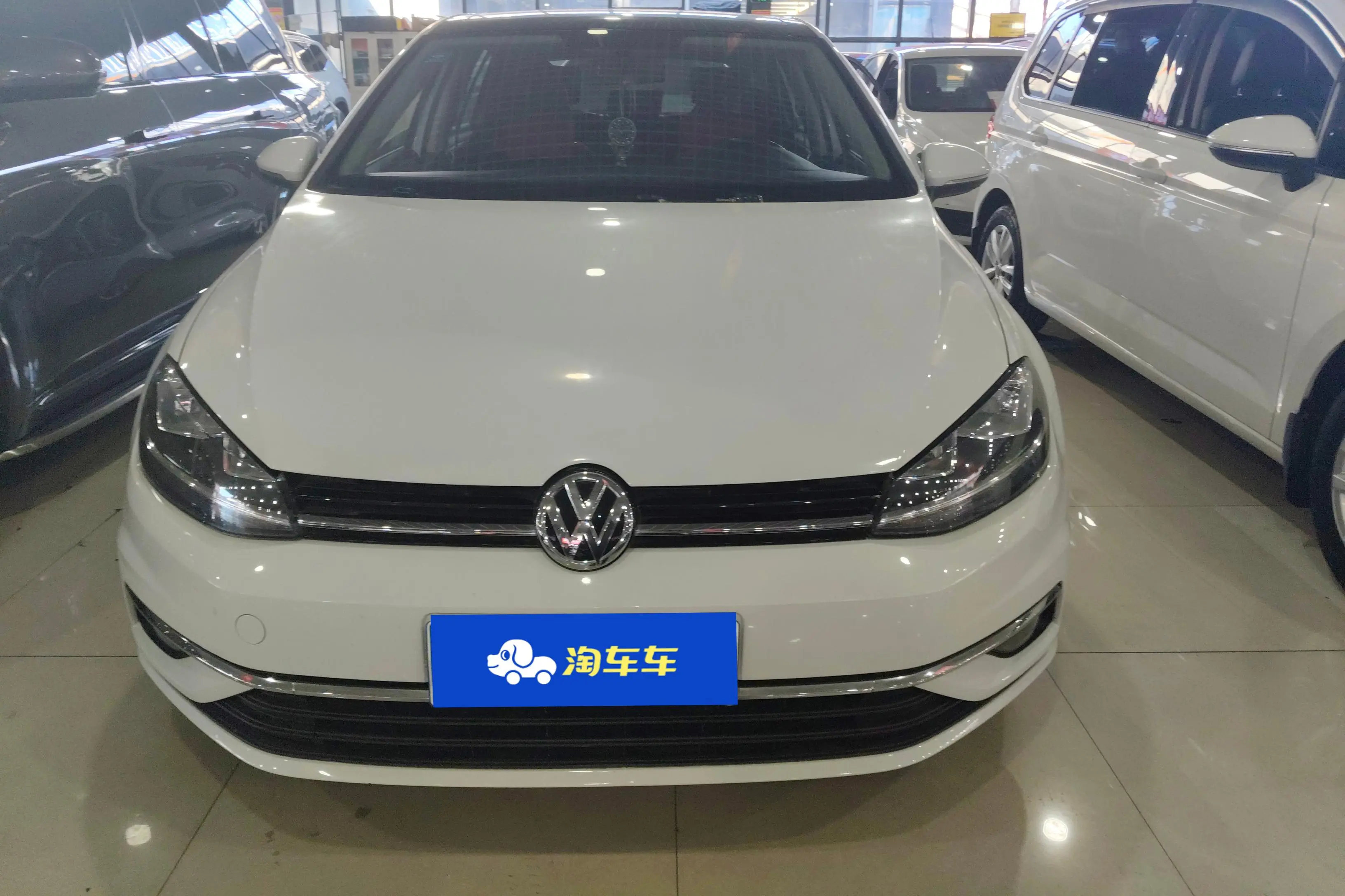 Volkswagen Golf  из Китая