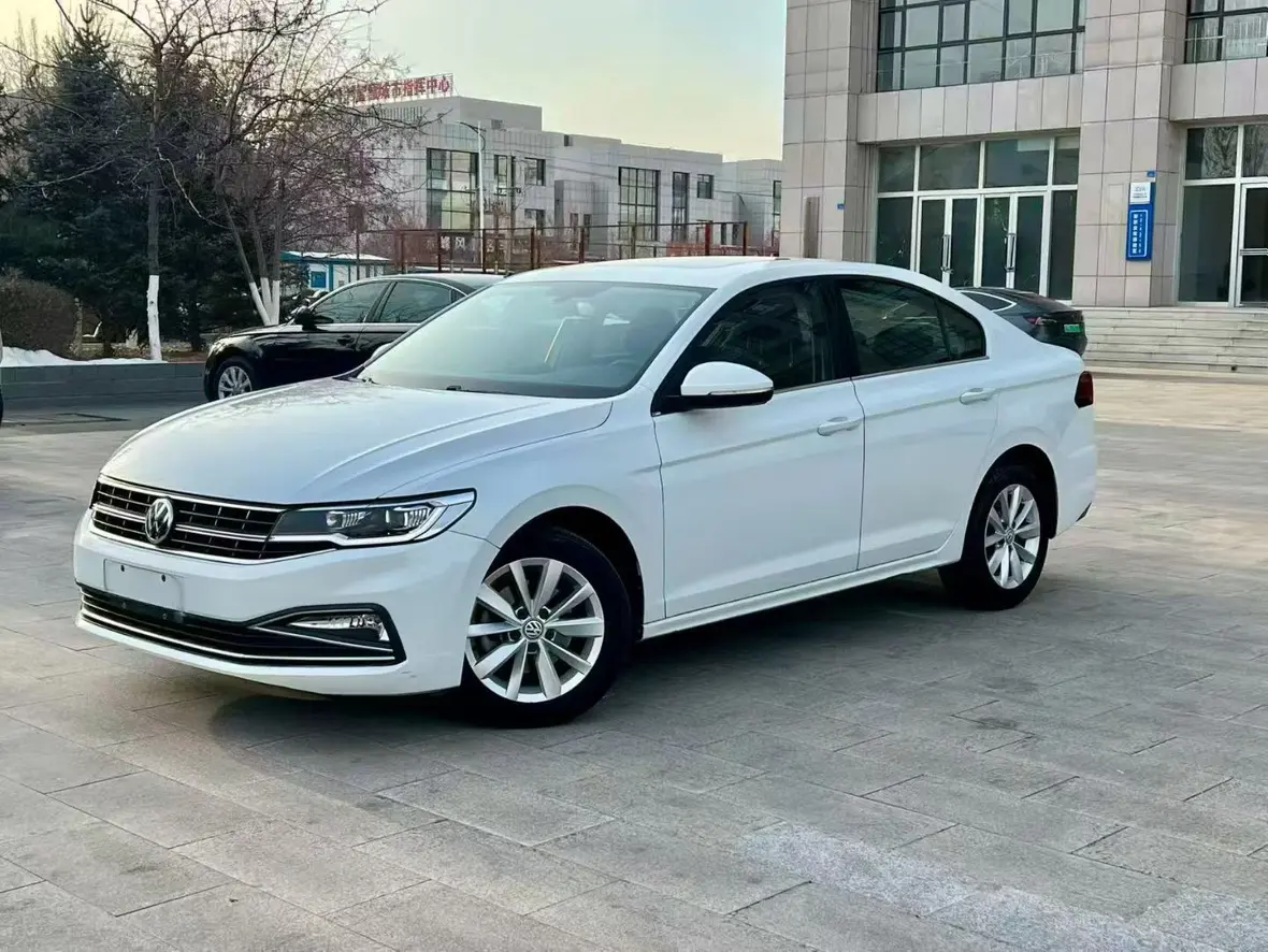 Volkswagen Bora  из Китая